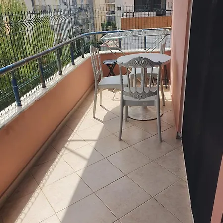 Apartment Junaid Golem (Tirana)
